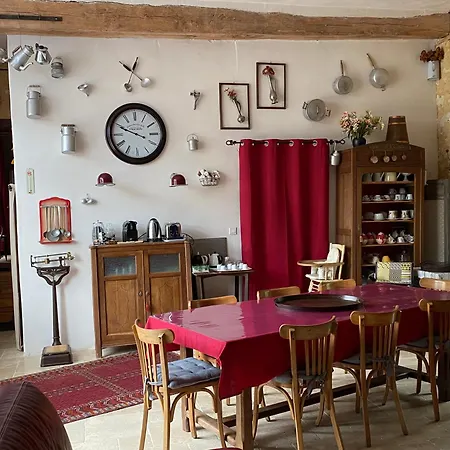 D'hotes Du Domaine De La Haute Poignandiere 4* Saint-Germain-de-la-Coudre