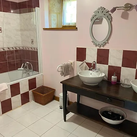 Nocleg ze śniadaniem D'hotes Du Domaine De La Haute Poignandiere