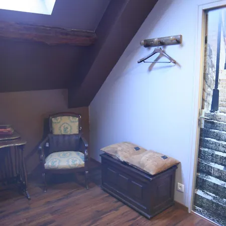 D'hotes Du Domaine De La Haute Poignandiere 4*