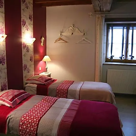 Panzió D'hotes Du Domaine De La Haute Poignandiere