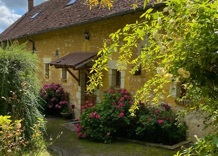 D'hotes Du Domaine De La Haute Poignandiere 4*
