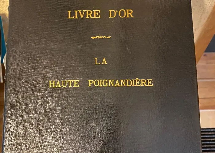 D'hotes Du Domaine De La Haute Poignandiere Saint-Germain-de-la-Coudre